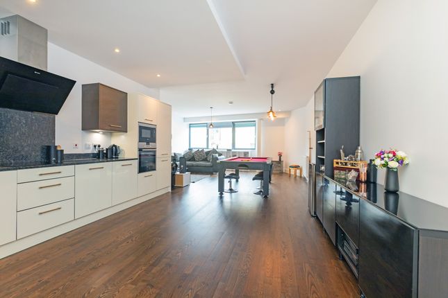 Thumbnail Flat for sale in 73/3 Logie Green Road, Canonmills, Edinburgh