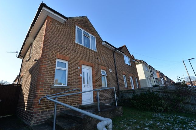 Thumbnail Semi-detached house to rent in Conifer Road, Southampton