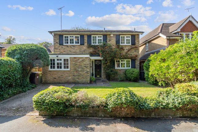 Thumbnail Detached house for sale in Woodlands Road, Bushey