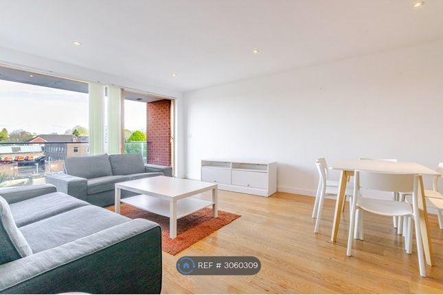 Crown Apartments, Westholme Gardens, Ruislip photo 4