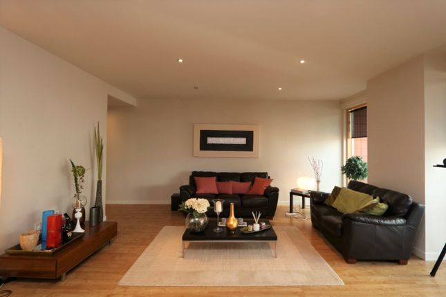 Flat 3-5, 302, Meadowside Quay Walk, Glasgow photo 5