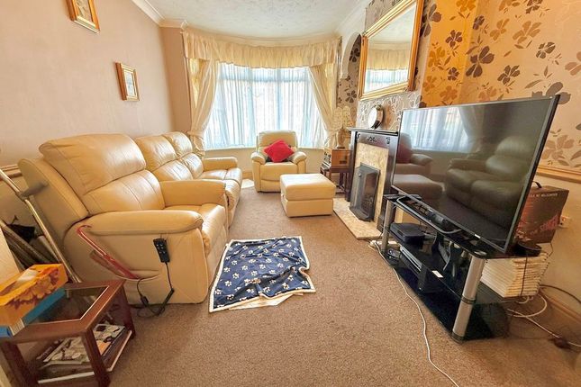 21, Periwinkle Lane, Dunstable photo 2