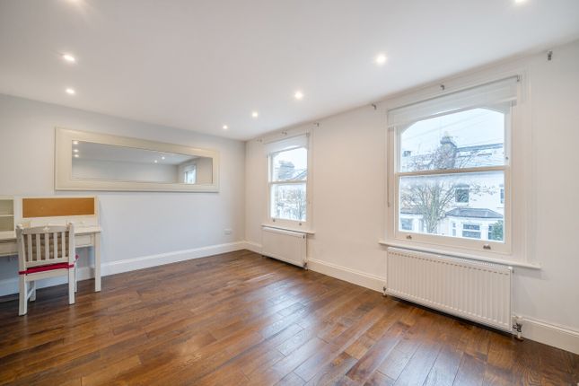 10, Prothero Road, London photo 3