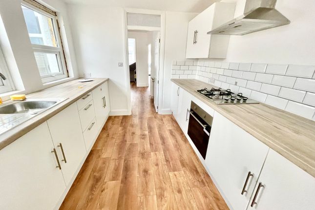 11, Marden Avenue, Kent photo 2