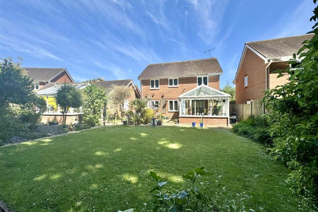 Detached house for sale in Shearwater Avenue, Fareham, Hampshire