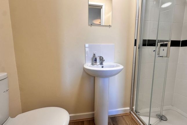 Room 3, 48, Neville Road, Bognor Regis photo 3