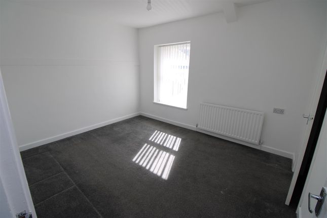 2, James Street, New Tredegar photo 5