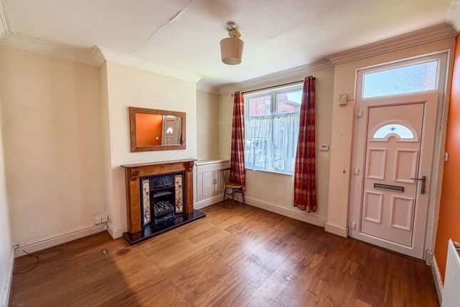 325, Tudor Road, Leicestershire photo 2