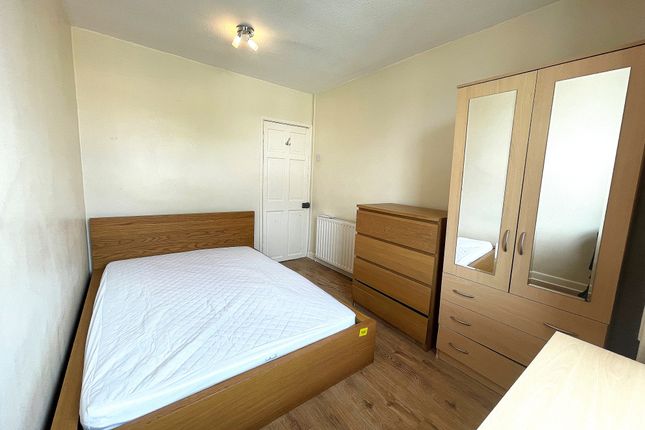 219, Highland Road, Southsea photo 4