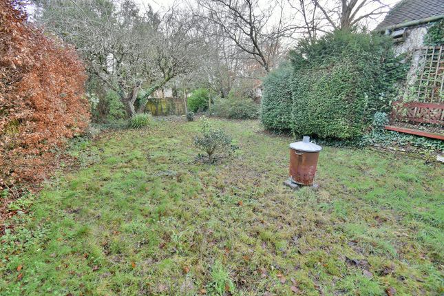 3, Ridgeway, Ferndown photo 2
