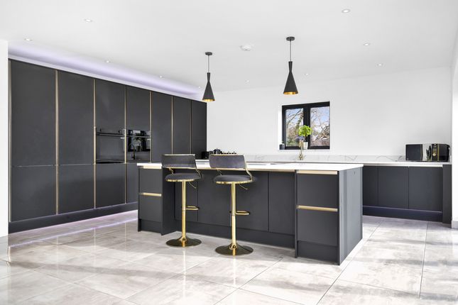 Clone The Orchard, Scant Road East, Chichester photo 2