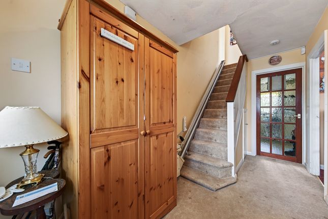 62, Beaufort Drive, Barton Seagrave photo 2