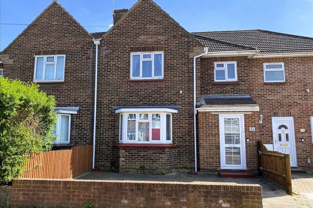 Terraced house for sale in Christianfields Avenue, Gravesend
