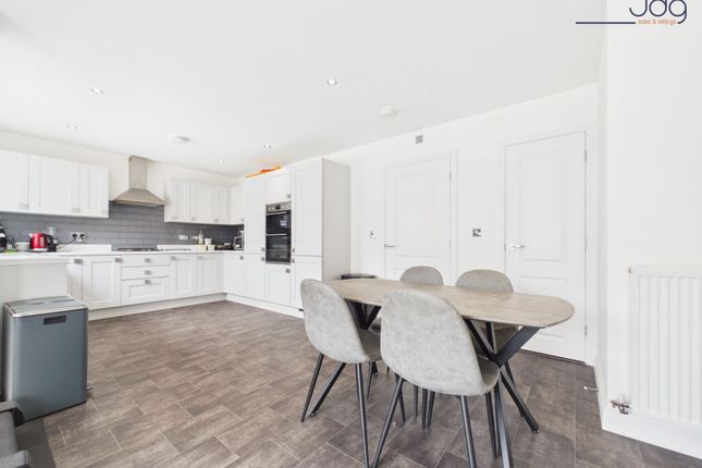 7 Bagguley Grove, Carnforth photo 4