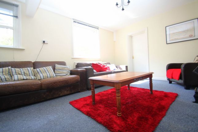 83 Southcote Road, Bournemouth photo 2