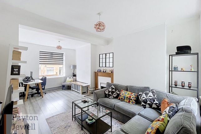 47 Upper Adare Street, Bridgend photo 2