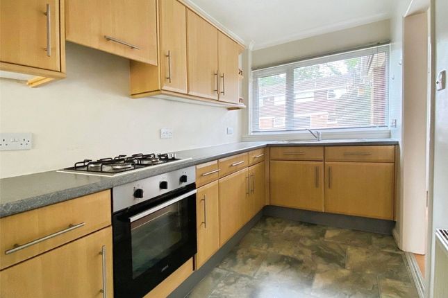 3, Jerrymoor Hill, Wokingham photo 2