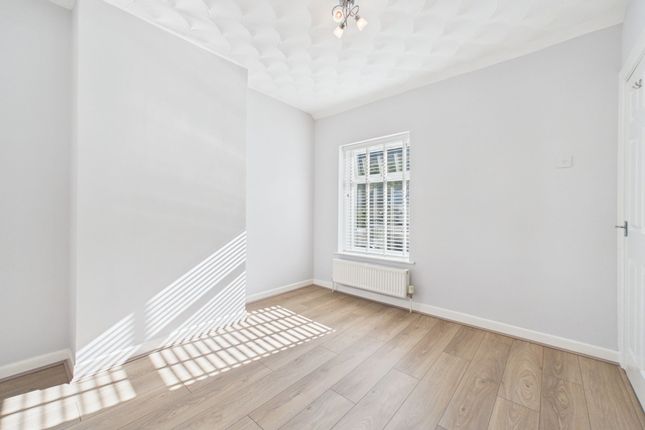 79 King Street, Ebbw Vale photo 4