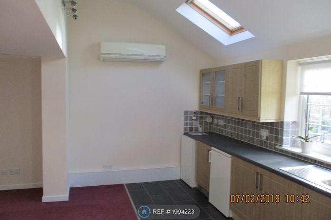 Flat to rent in Straight Mile, Etchingham
