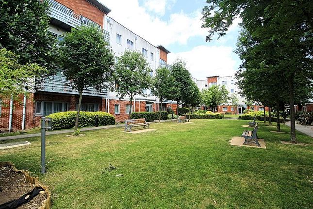 Thumbnail Flat for sale in Cannock Court, Hawker Place, Walthamstow, London
