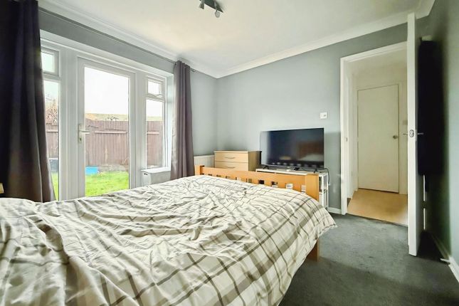 1, Harrier Drive, Sittingbourne photo 4