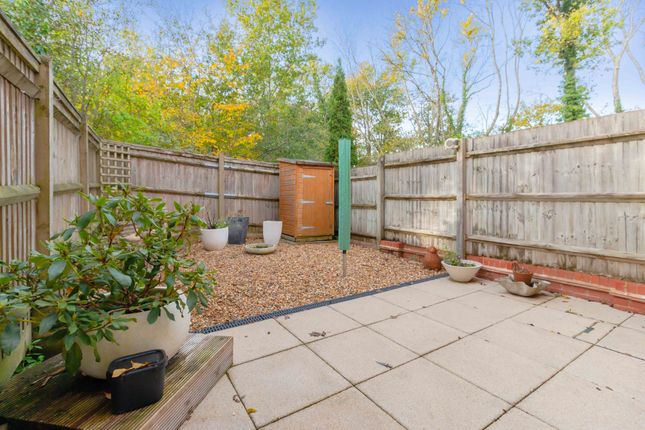 54 Bridge Farm Road, Uckfield photo 3