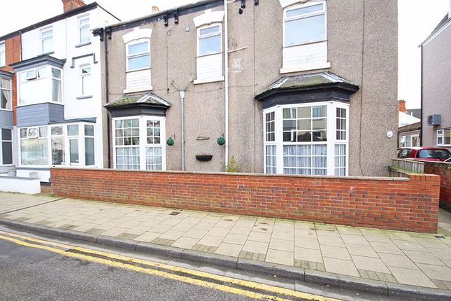 Thumbnail Flat for sale in Albert Road, Cleethorpes