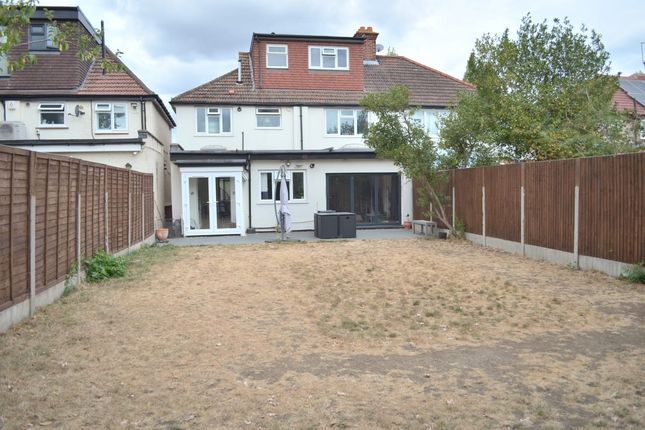 94 Woodlands Road, Isleworth photo 2