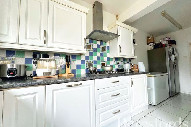 36, Suttons Lane, Hornchurch photo 2