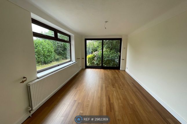 Ennerdale Drive, Aughton, Ormskirk photo 4