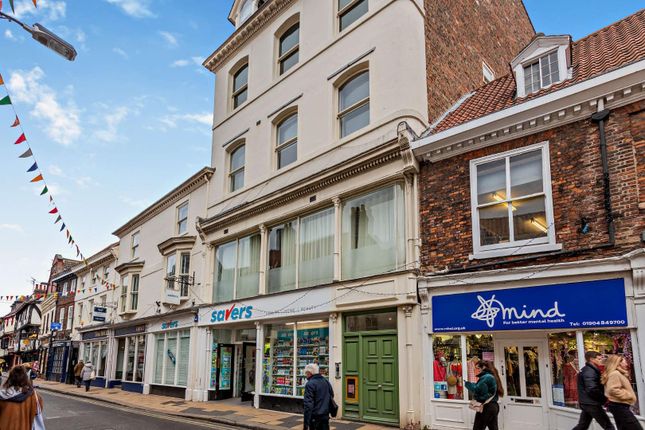 Thumbnail Flat for sale in Goodramgate, York