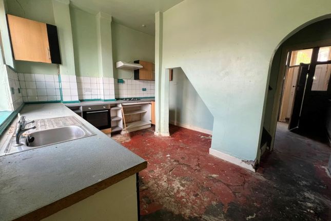 21 Atkinson Street, Colne photo 4