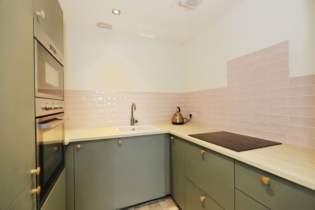 Flat 23, Ashgrove, 43, The Village, York photo 4