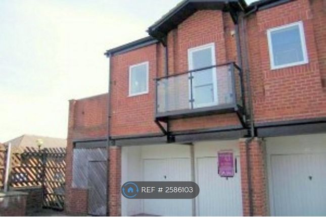 One Bed Flat With Verandah.