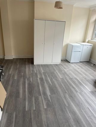 156b High Street, Hounslow photo 4