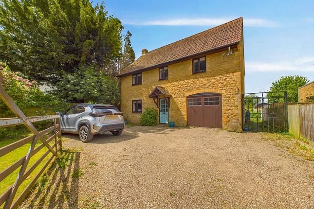 Thumbnail Detached house for sale in The Hamlet, Langlands, Stoke-Sub-Hamdon