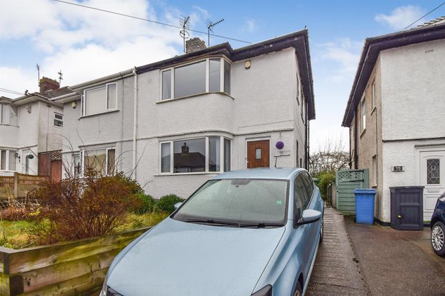 Semi-detached house to rent in Forest Avenue, Mansfield