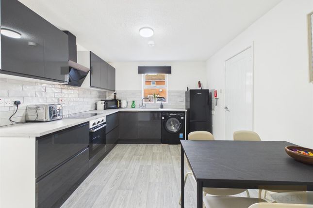 2 Millway, Tewkesbury Road, Cheltenham photo 4