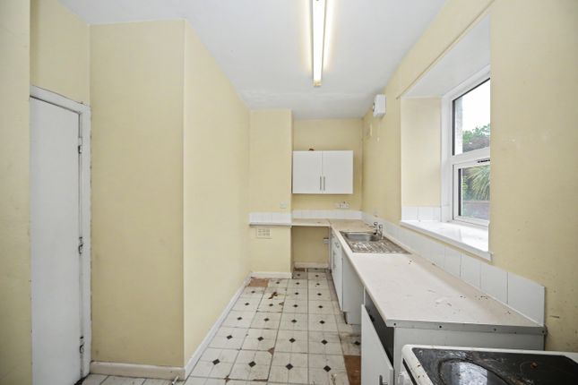 Flat A, Chorley photo 5