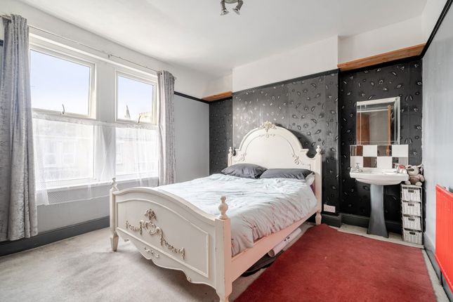 14 Gerston Road, Paignton Devon, Devon photo 4