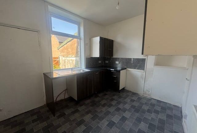 9, Spencer Street, Burnley photo 3