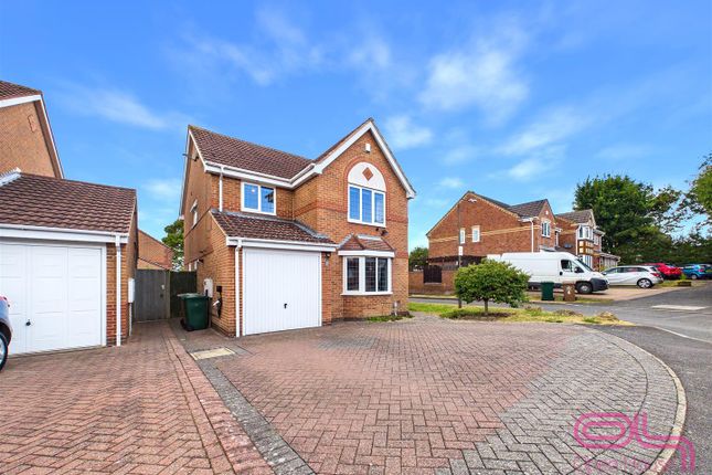 2, Edgecote Drive, Swadlincote photo 3