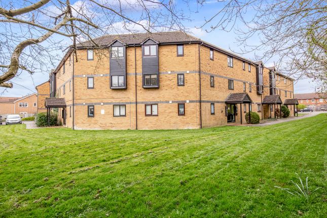 Flat for sale in Heron Drive, Bicester