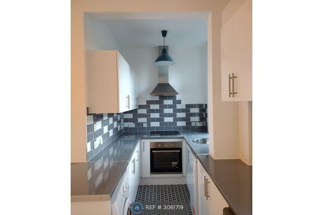 Flat, Trafalgar Road, Moseley, Birmingham photo 3