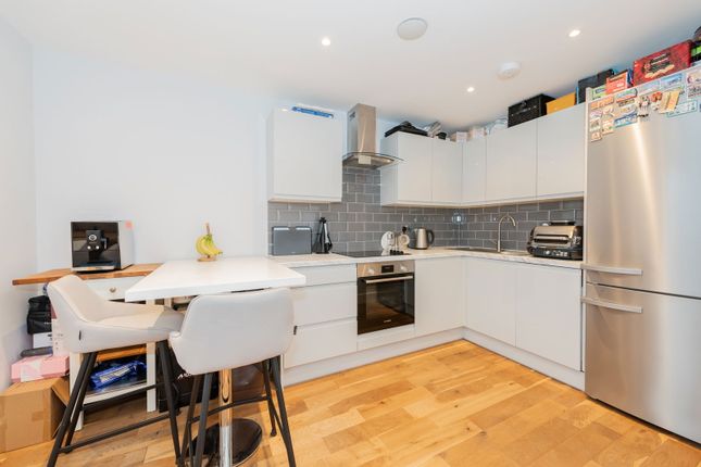 2-bed flat on Flat 8 Mitchell House, Southampton Rd, Eastleigh, £190,000