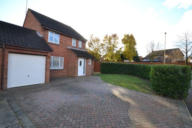 Thumbnail Detached house for sale in Winchester Close, Bishop's Stortford