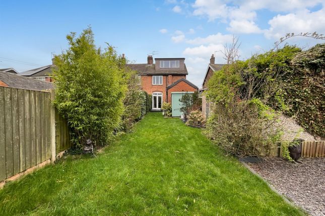 39 Park Drive, Stoke-On-Trent photo 4