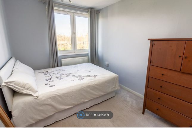 Thumbnail Room to rent in Island Gardens, London