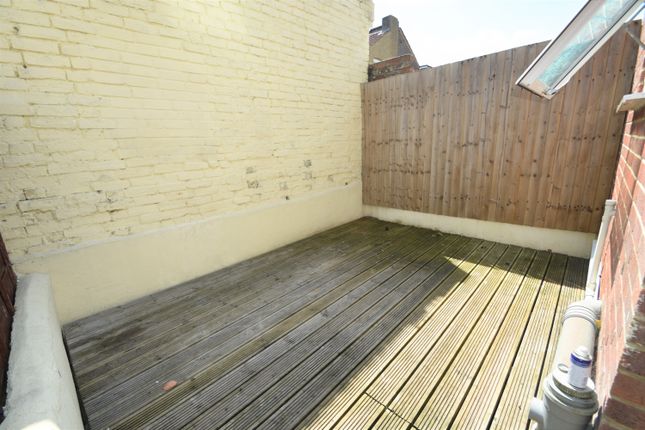 5, Priory Road, Southsea photo 4