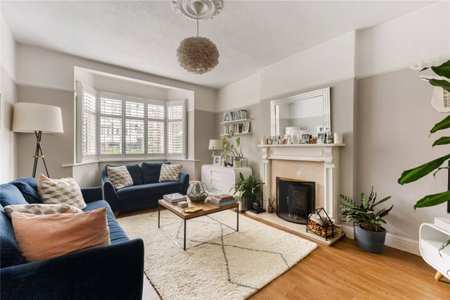 3, Beechwood Avenue, Rickmansworth photo 2
